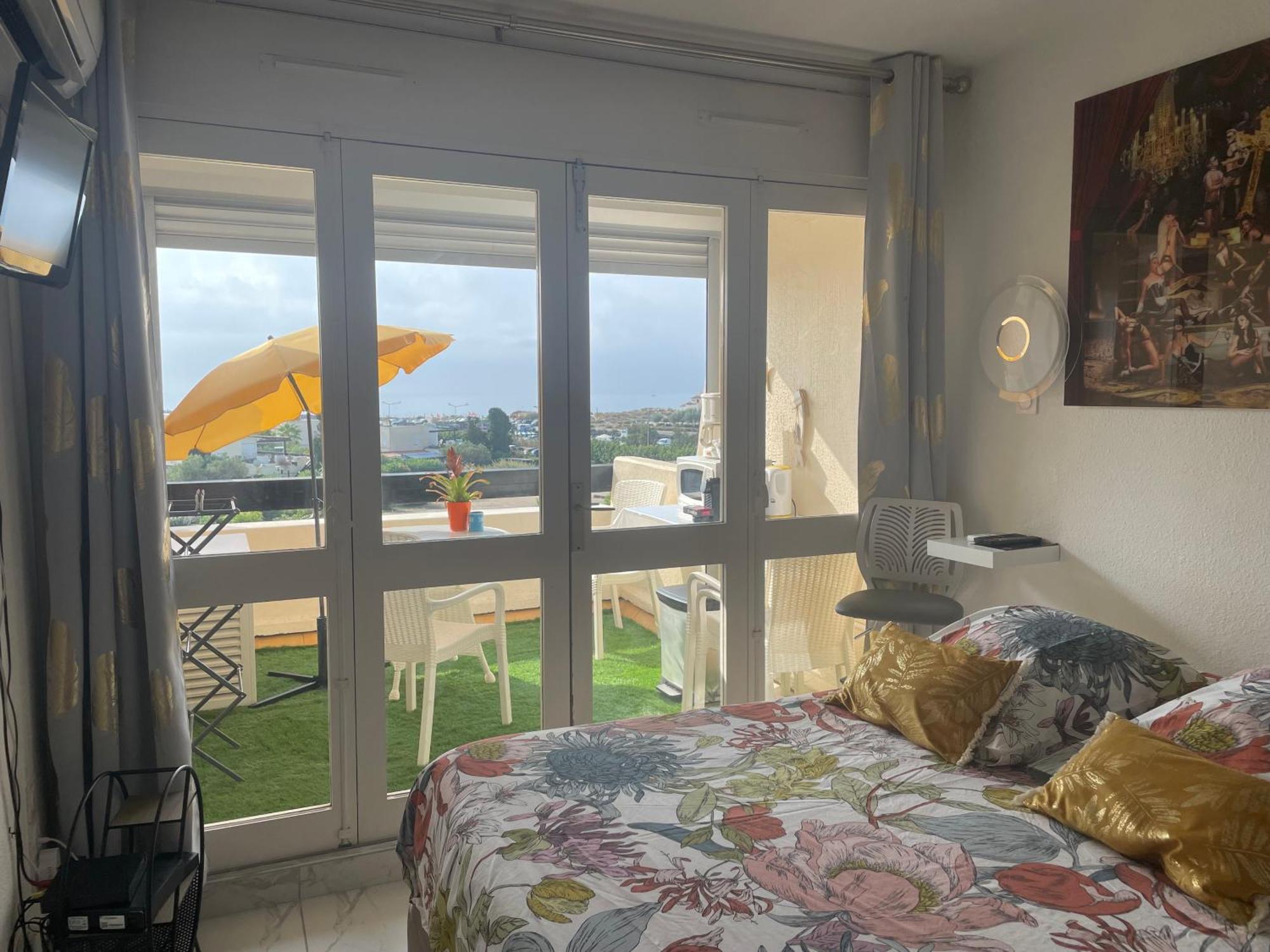 SHOWTIME NATURISTE PORT NATURE 6 parking privé clim ascenseur vue mer Agde Esterno foto